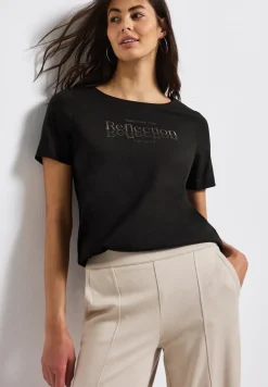 T-Shirt mit Folienwording