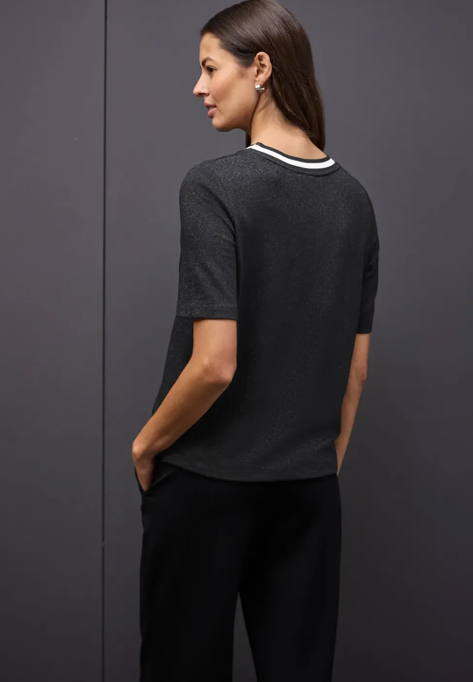 T-Shirt mit Glitzerdetails
