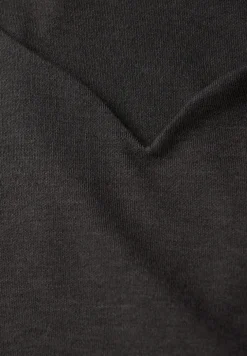 T-Shirt mit Herzausschnitt