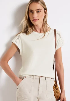 T-Shirt mit Häkeldetails