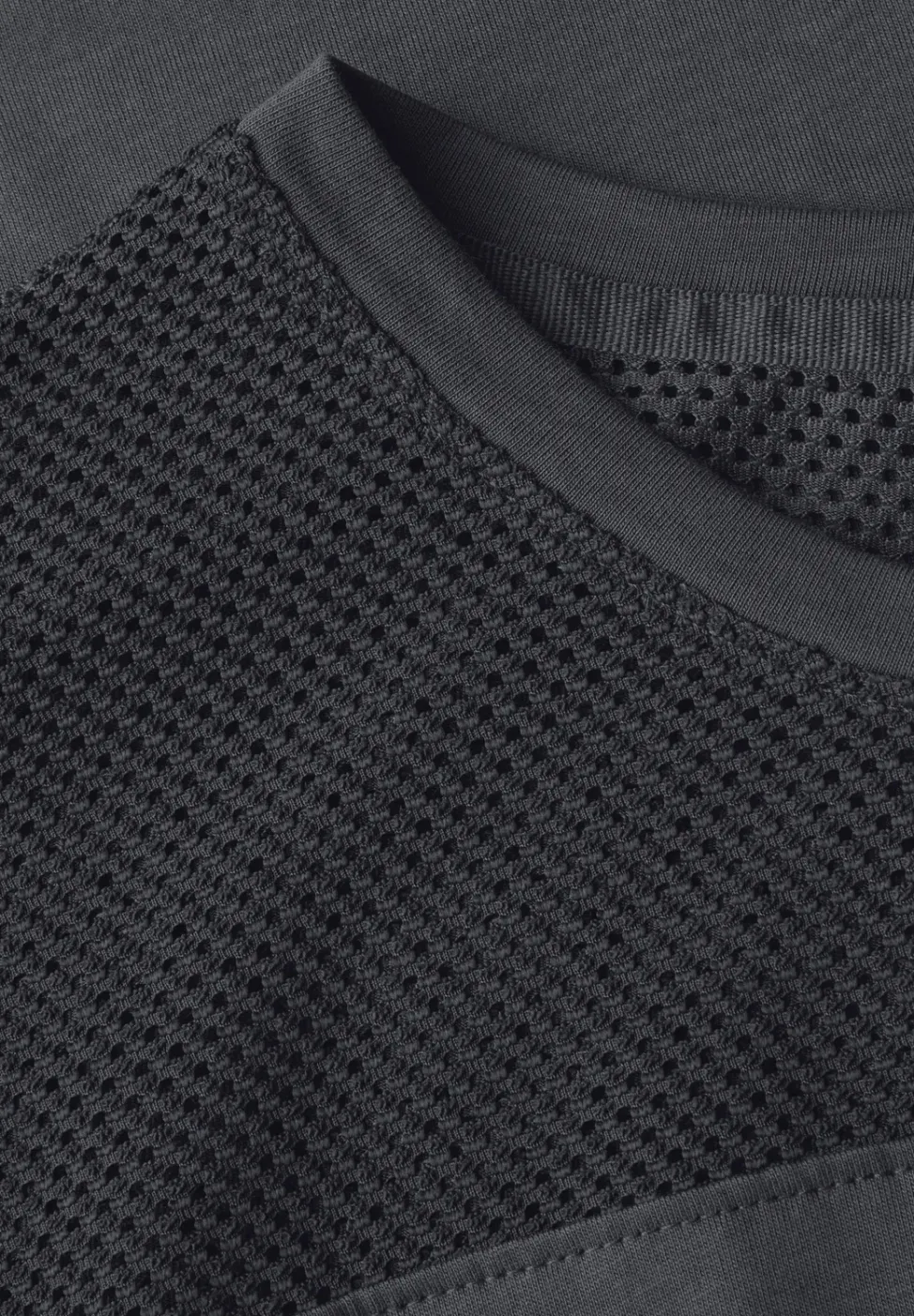 T-Shirt mit Meshdetail