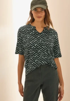 T-Shirt mit Minimal Print