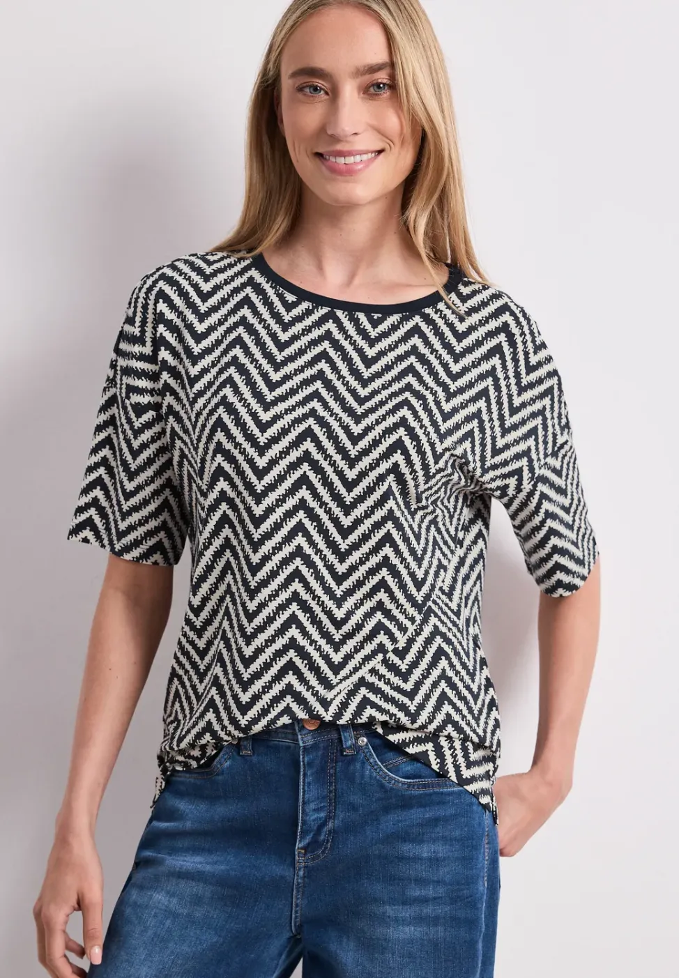 T-Shirt mit Rundhals und All-over-Print