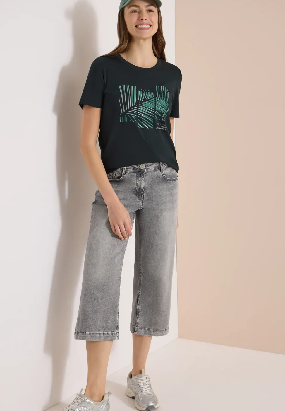 T-Shirt mit Rundhals und Artwork