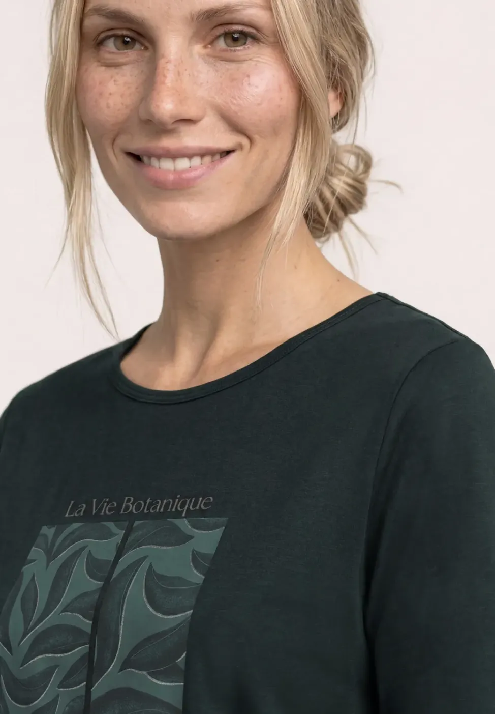 T-Shirt mit Rundhals und Blätter-Artwork