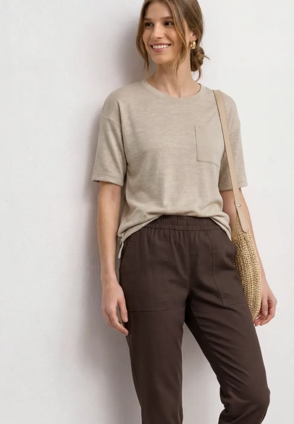 T-Shirt mit Rundhals und Brusttasche