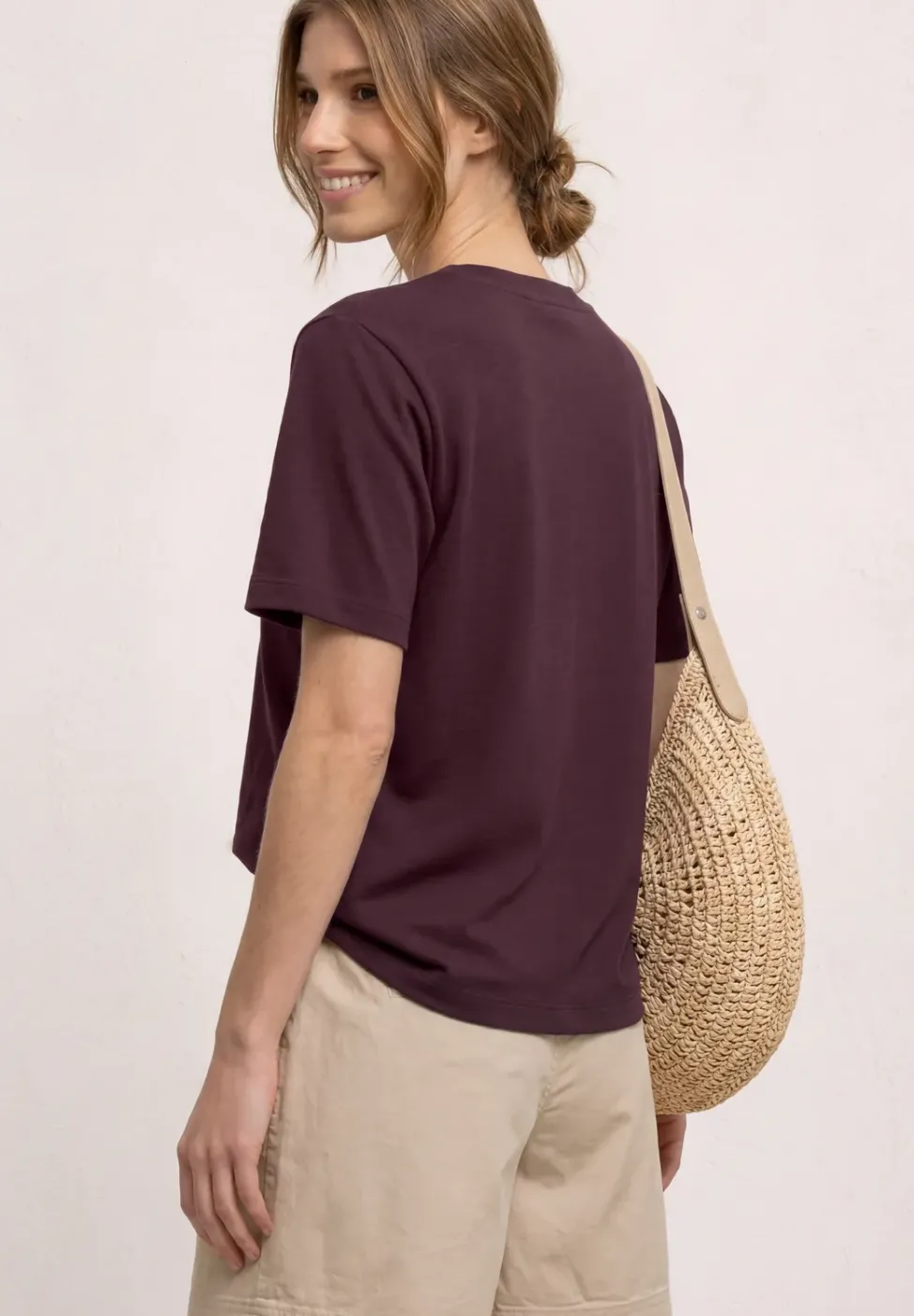 T-Shirt mit Rundhals und Brusttasche