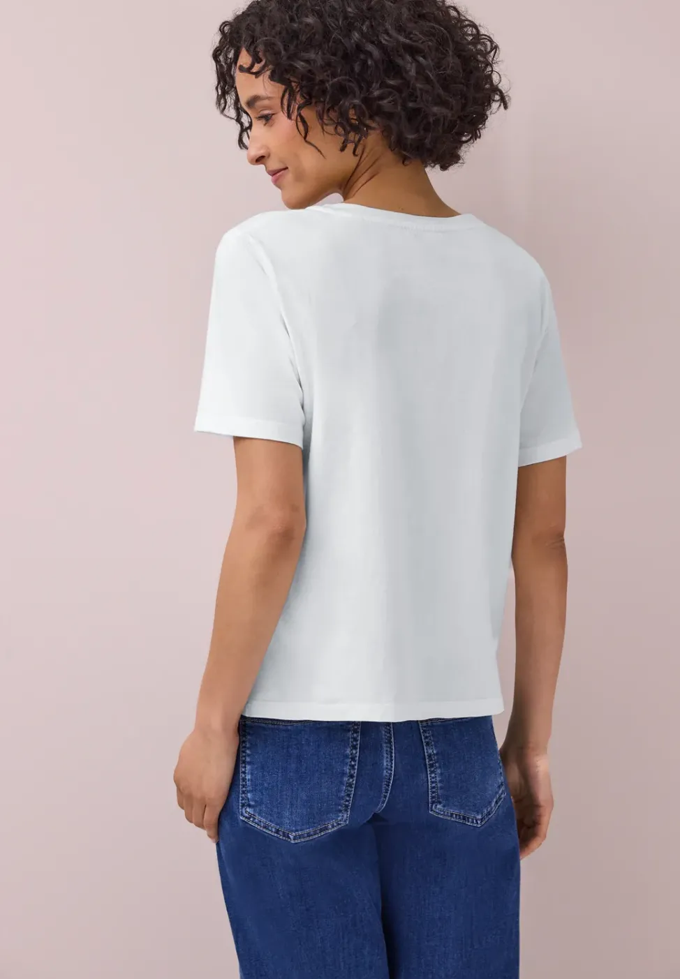 T-Shirt mit Rundhals und Crochet-Tasche
