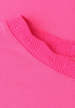 T-Shirt mit Rundhals und Deko-Tape
