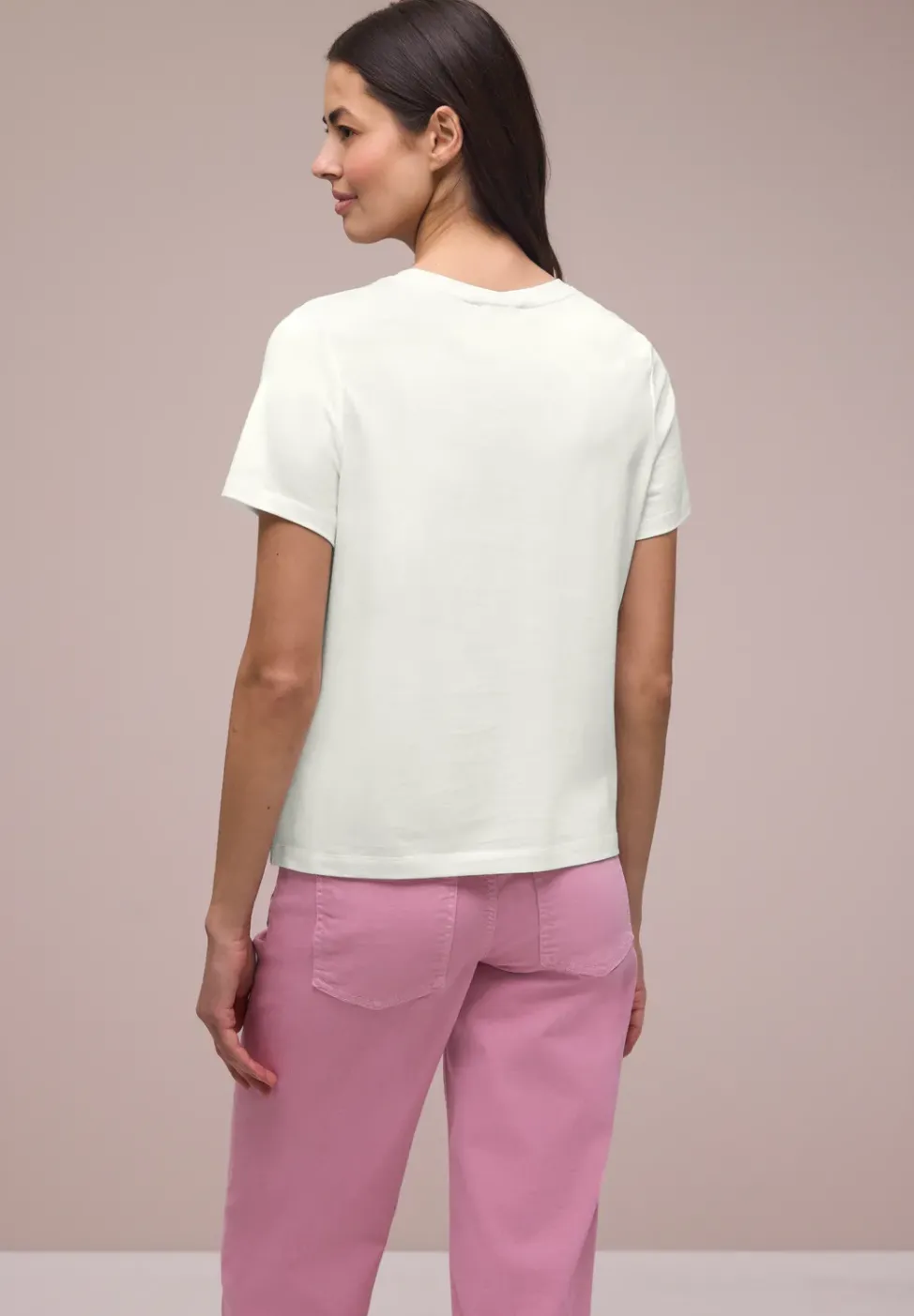 T-Shirt mit Rundhals und Herzdetail