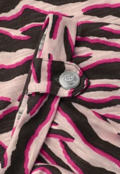 T-Shirt mit Rundhals und Knopfdetails