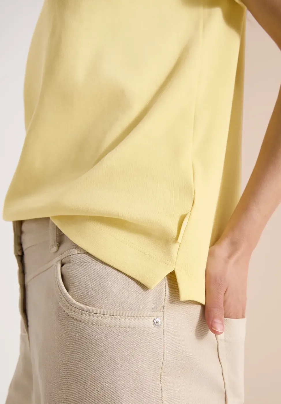 T-Shirt mit Rundhals und Print-Detail