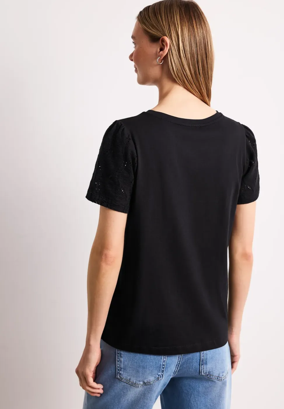 T-Shirt mit Rundhals und Spitzenärmeln