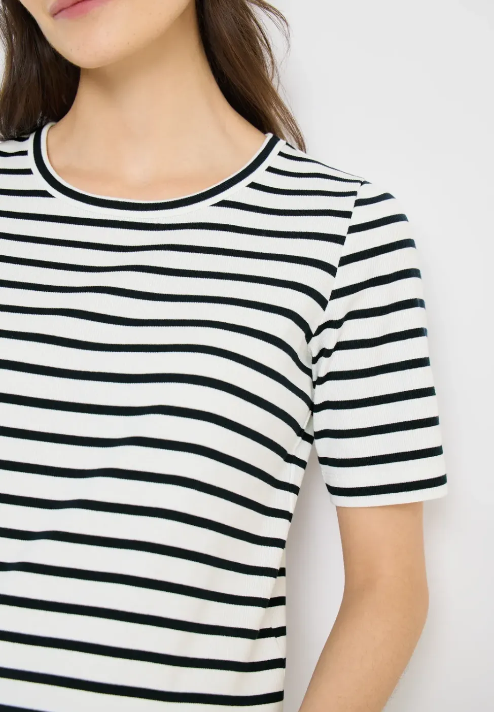 T-Shirt mit Rundhals und Streifen