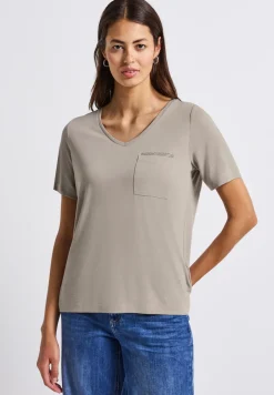 T-Shirt mit Schmuckdetail