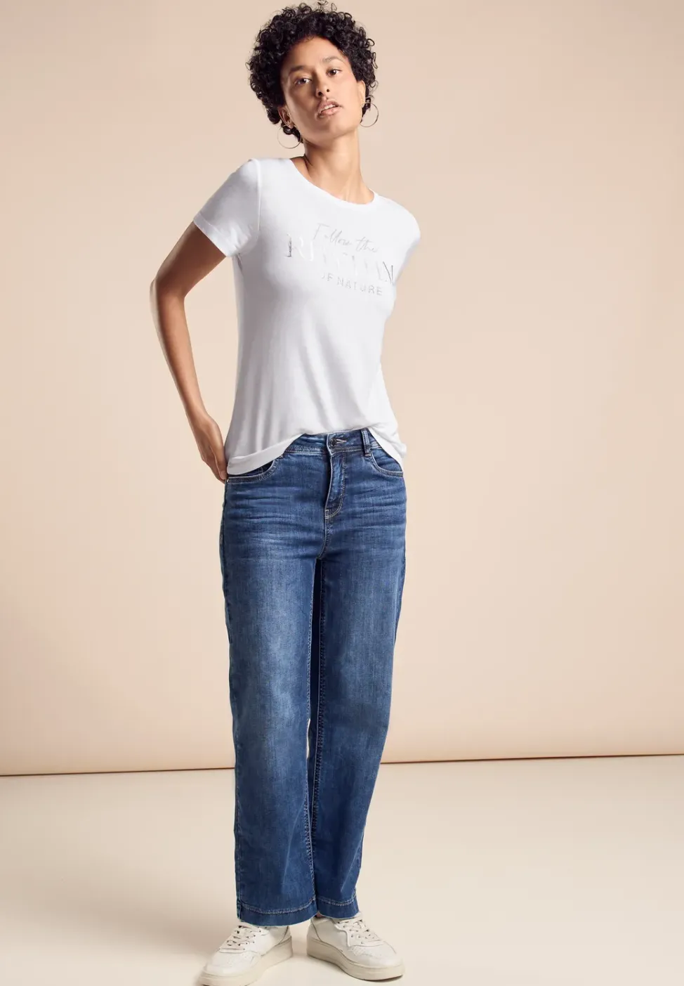 T-Shirt mit Schriftzug