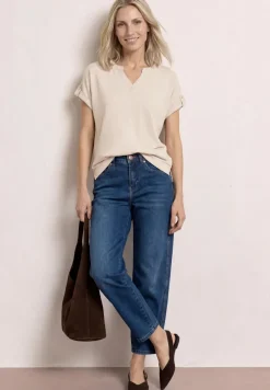 T-Shirt mit Split Neck und Knopfdetails