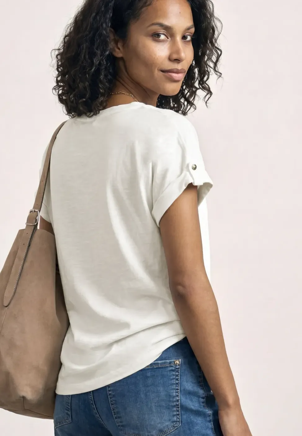 T-Shirt mit Split Neck und Knopfdetails
