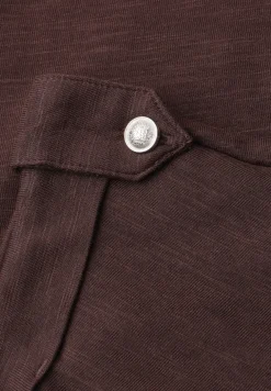 T-Shirt mit Split Neck und Knopfdetails