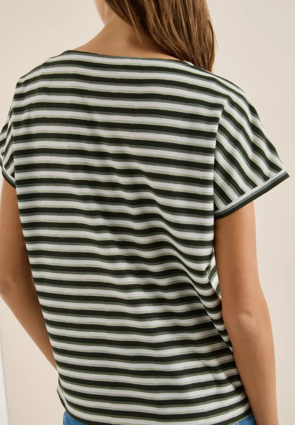 T-Shirt mit Streifen und Struktur