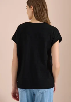 T-Shirt mit U-Boot-Ausschnitt und Struktur