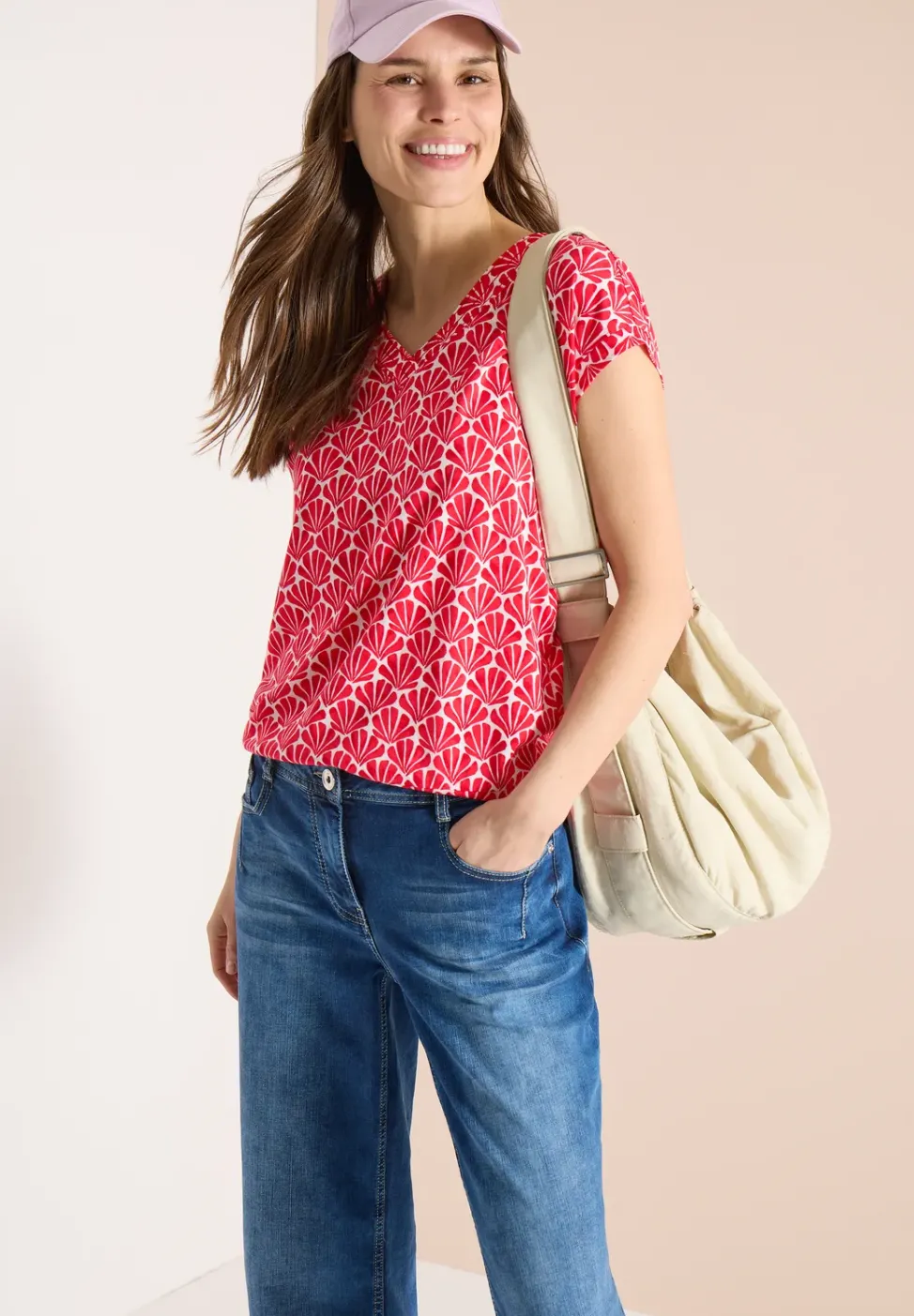 T-Shirt mit V-Neck und Muschelprint