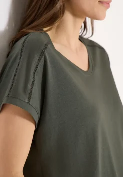 T-Shirt mit V-Neck und Spitzendetail
