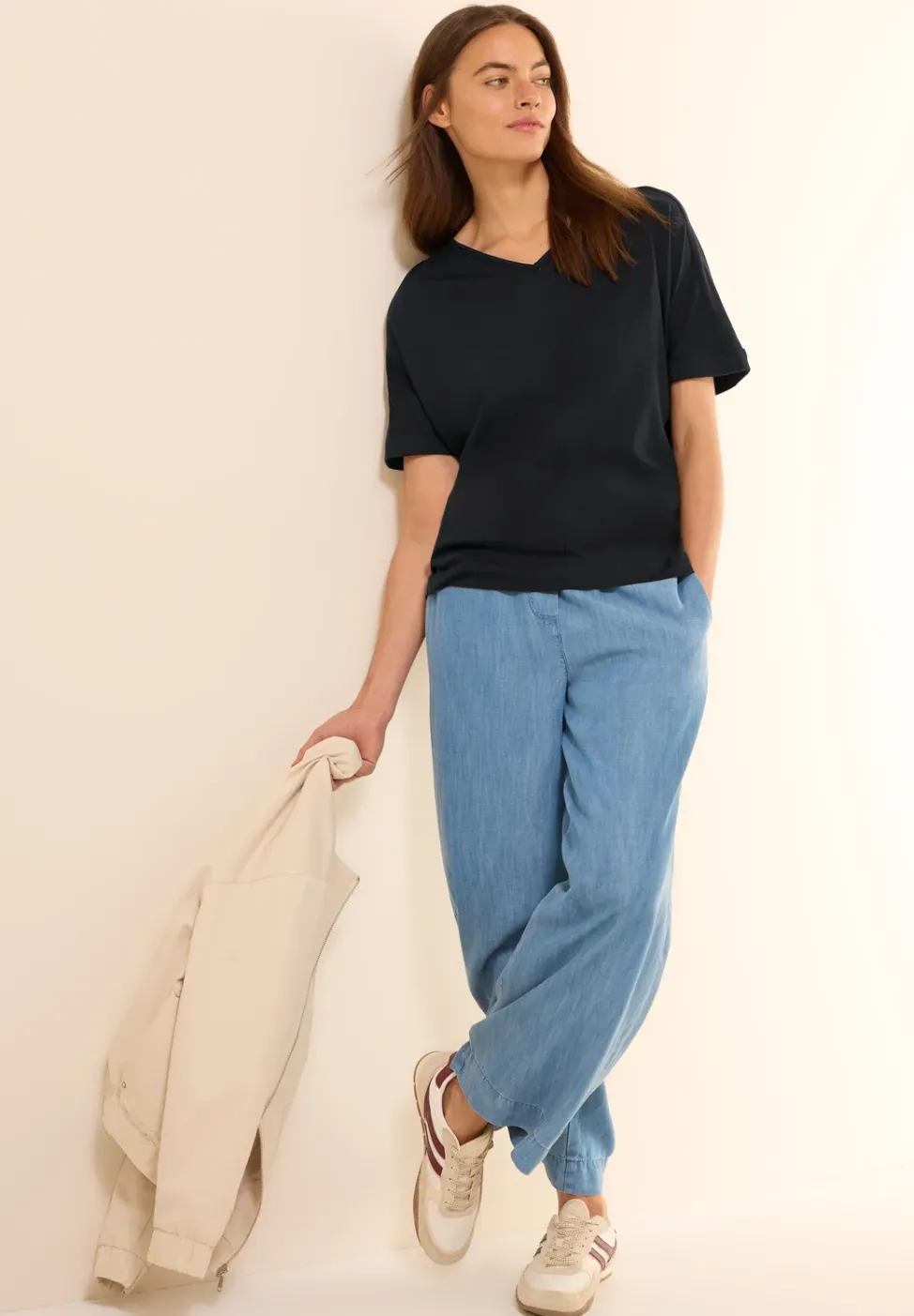 T-Shirt mit Zierdetail