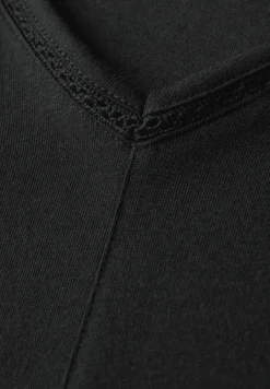 T-Shirt mit Zierdetail