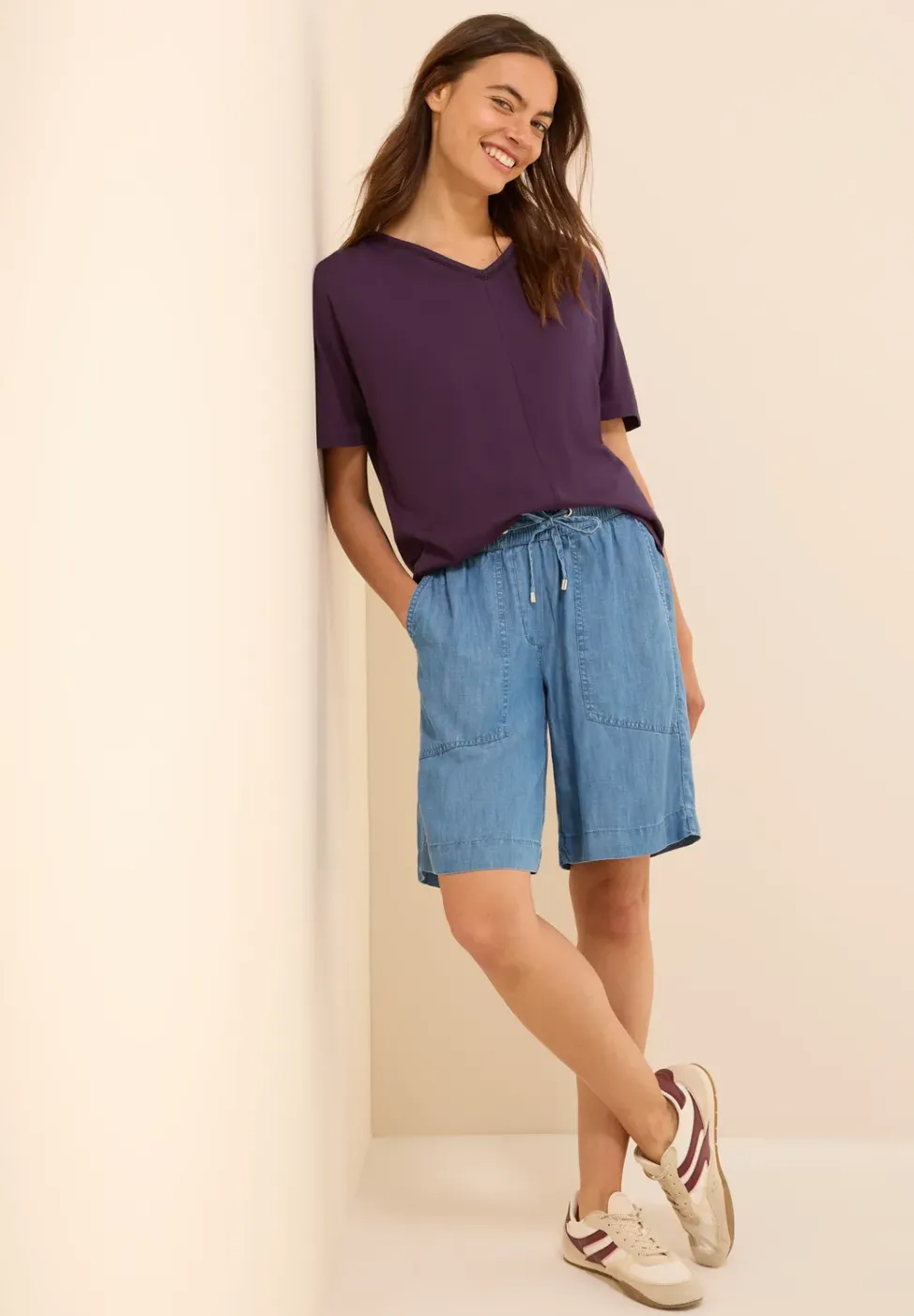 T-Shirt mit Zierdetail