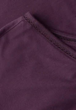 T-Shirt mit Zierdetail