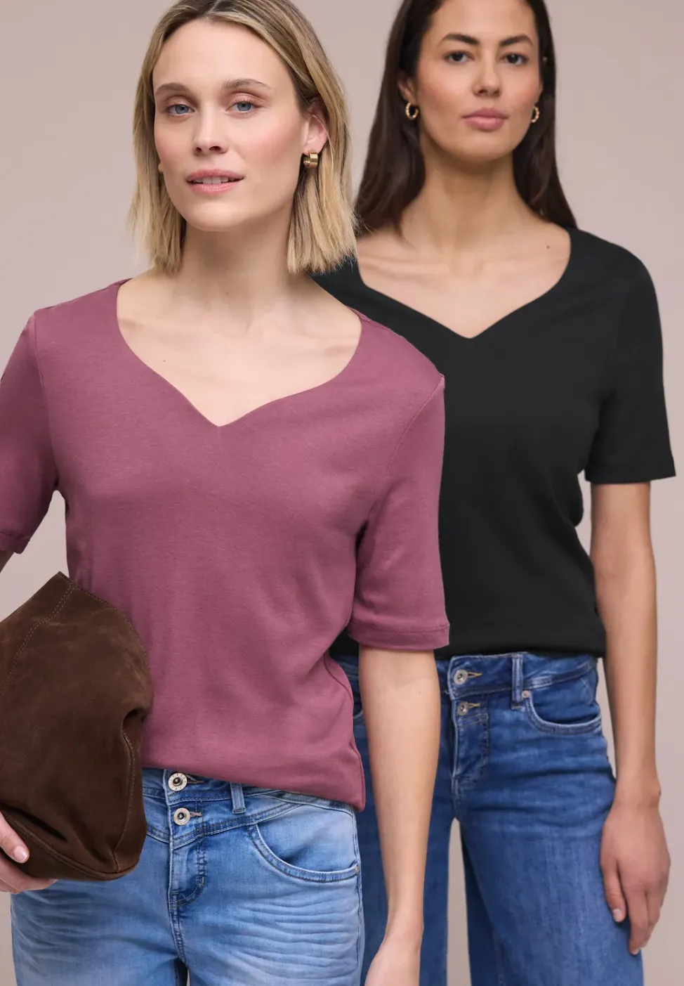 T-Shirts mit Herzausschnitt im 2er-Pack