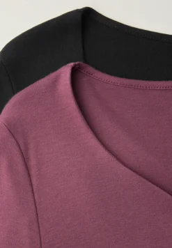 T-Shirts mit Herzausschnitt im 2er-Pack