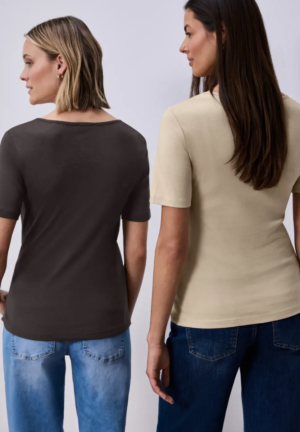 T-Shirts mit Herzausschnitt im 2er-Pack