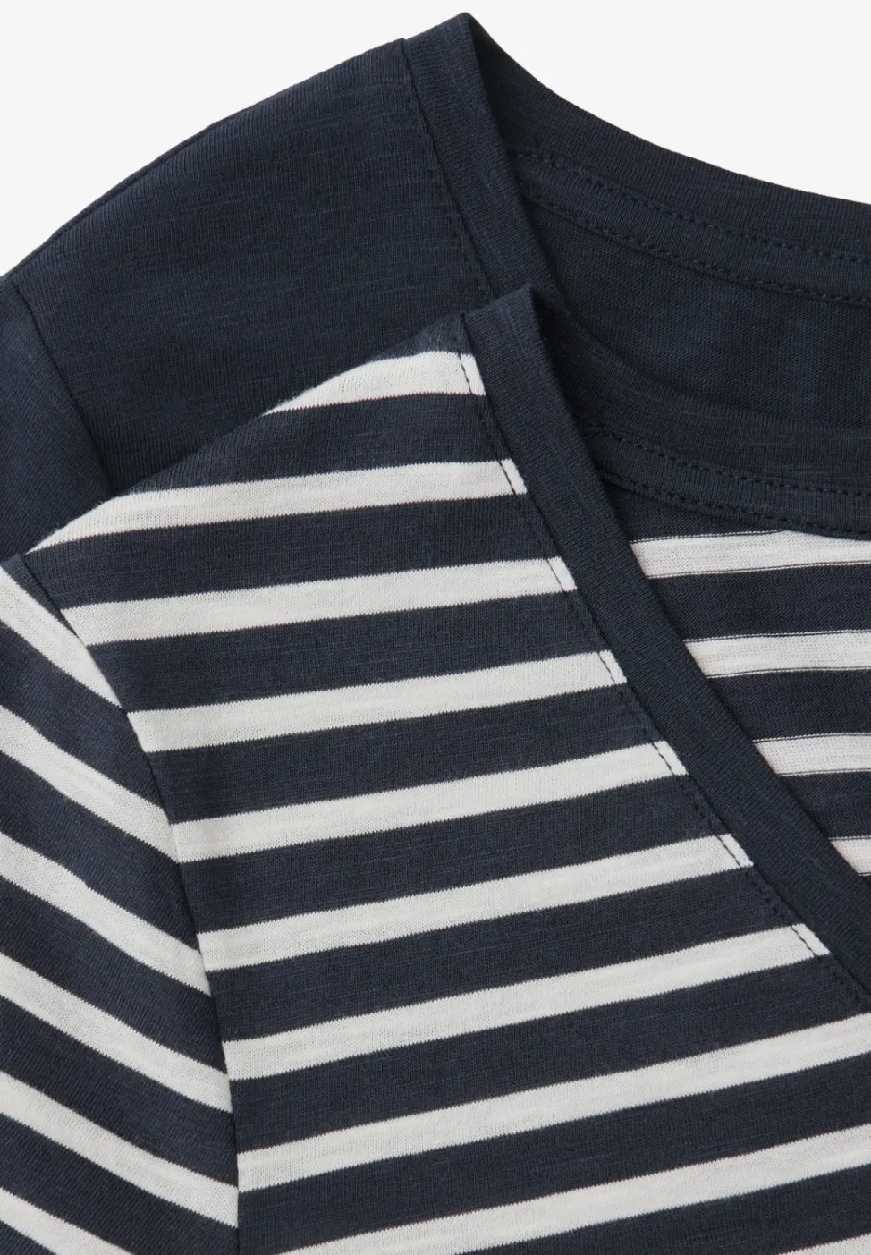 T-Shirts mit rounded V-Neck im 2er-Pack