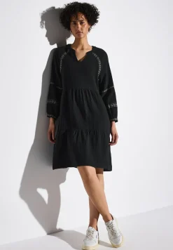 Tunika-Kleid mit Stickerei