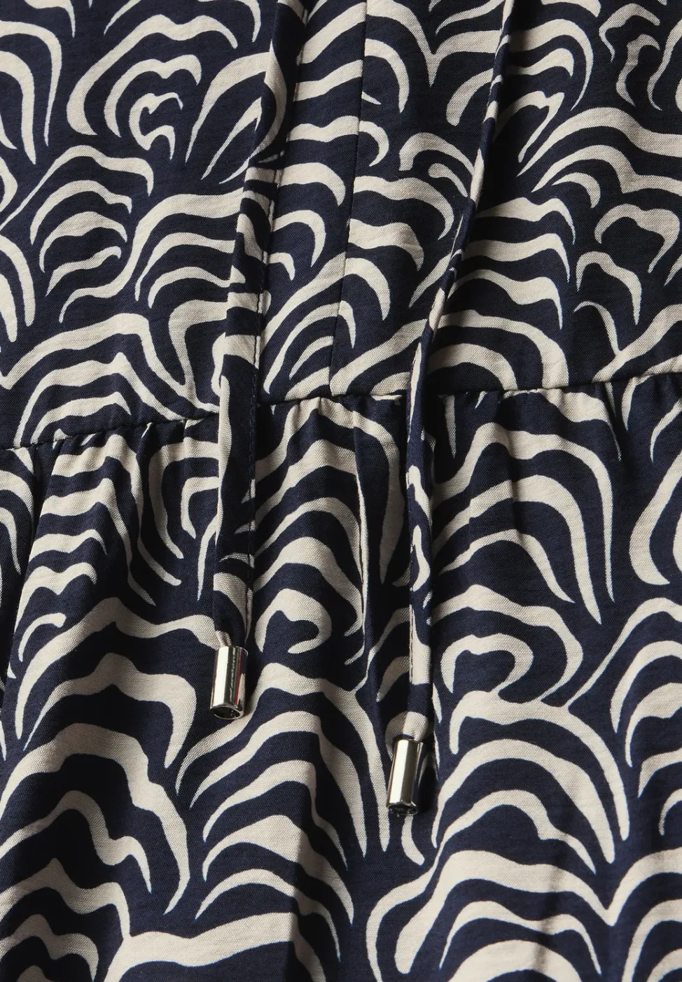 Tunika-Kleid mit Volants