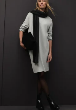 Turtleneck Strickkleid