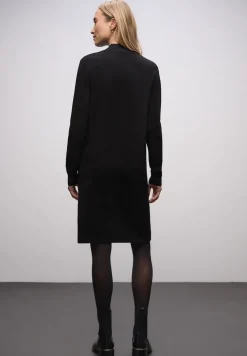 Turtleneck Strickkleid