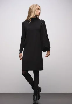 Turtleneck Strickkleid