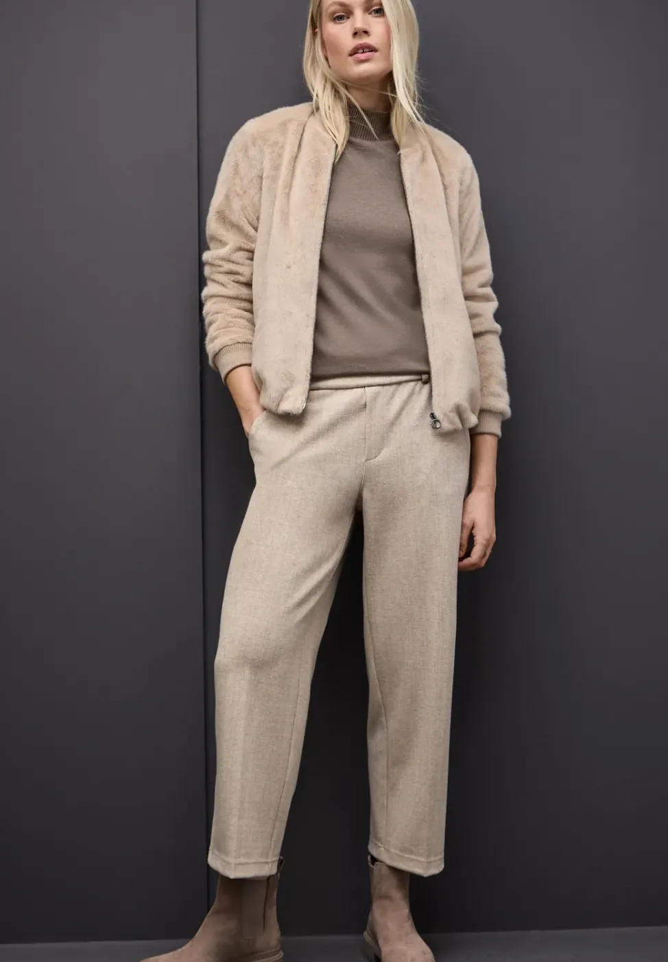 Turtleneck Pullover