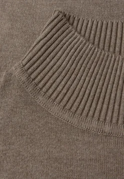Turtleneck Pullover