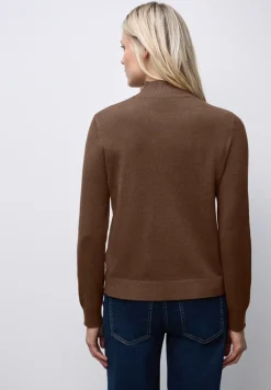 Turtleneck Pullover