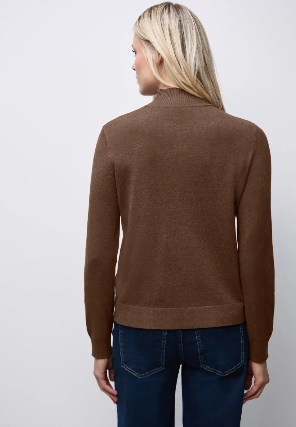 Turtleneck Pullover