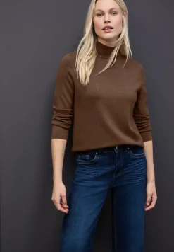 Turtleneck Pullover