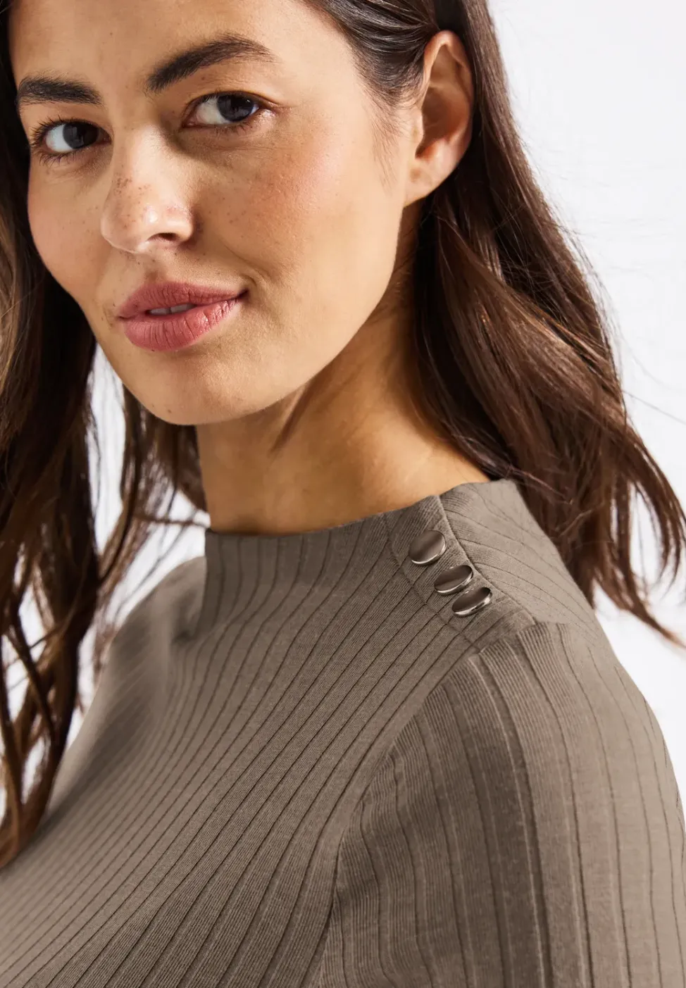 Turtleneck Shirt mit Knöpfen