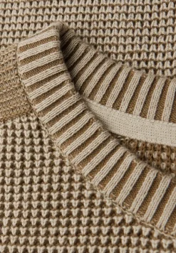 Two Tone Pullover