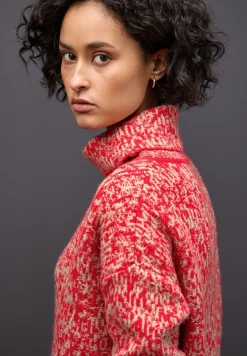 Two Tone Pullover