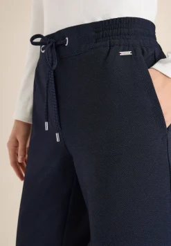 Two-Tone Hose
