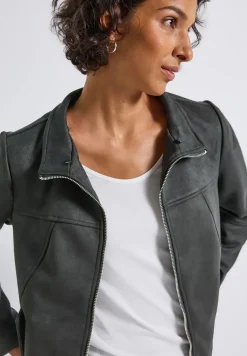 Veloursjacke mit Kapuze